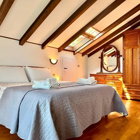 Casa Cooper Cannero Riviera